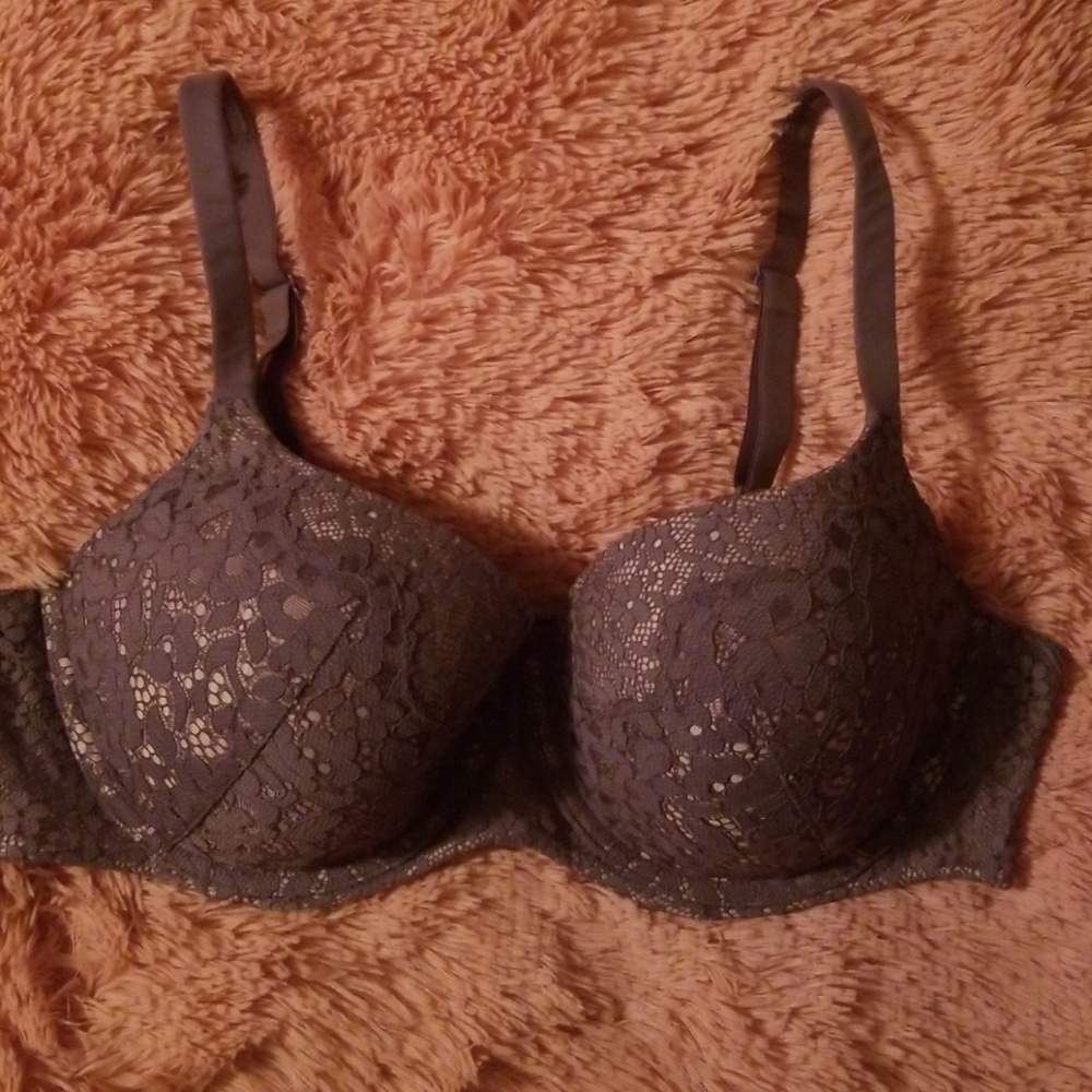 Victoria's secret bra
